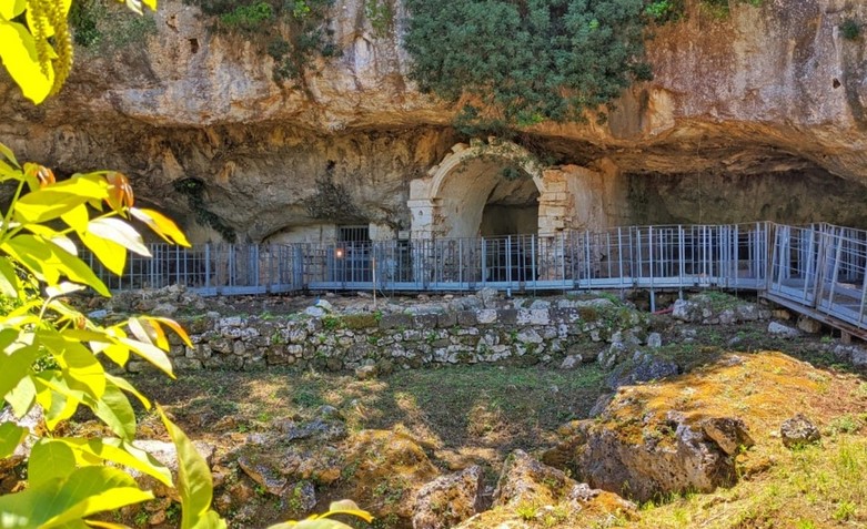 Santa Maria di Agnano Archaeological Park 2