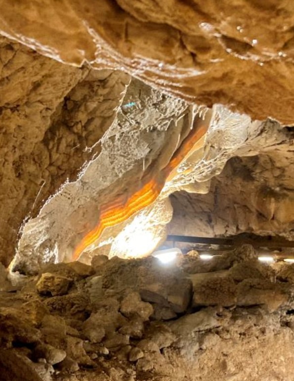 Guattari Cave 5