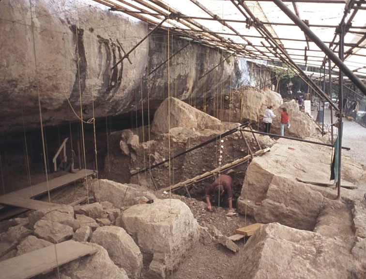 Tagliente cave 2