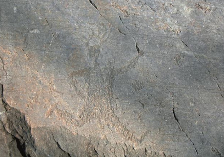 Who carved the rocks of Valcamonica?