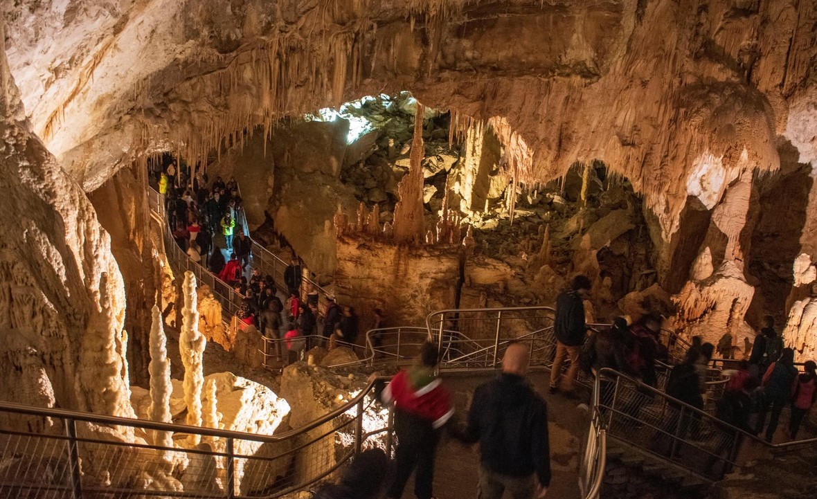 Paglicci Cave 4