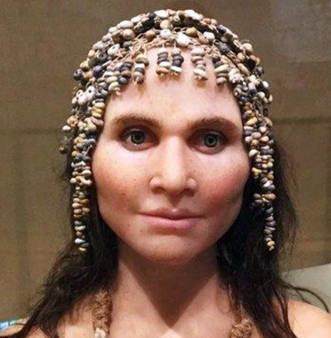 The woman of Abri de Cap Blanc